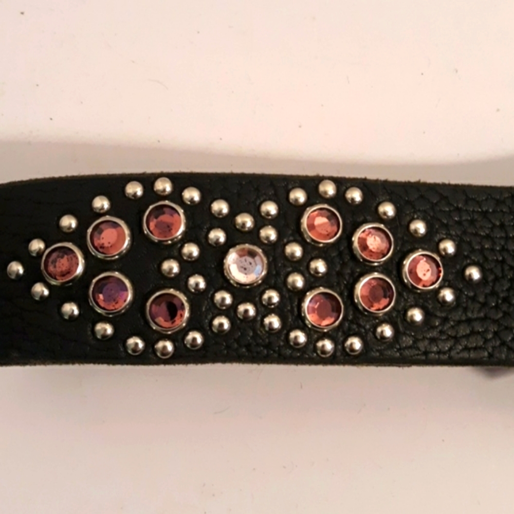 VINTAGE 80’s BLACK LEATHER & CRYSTAL BELT - Picture 4 of 8